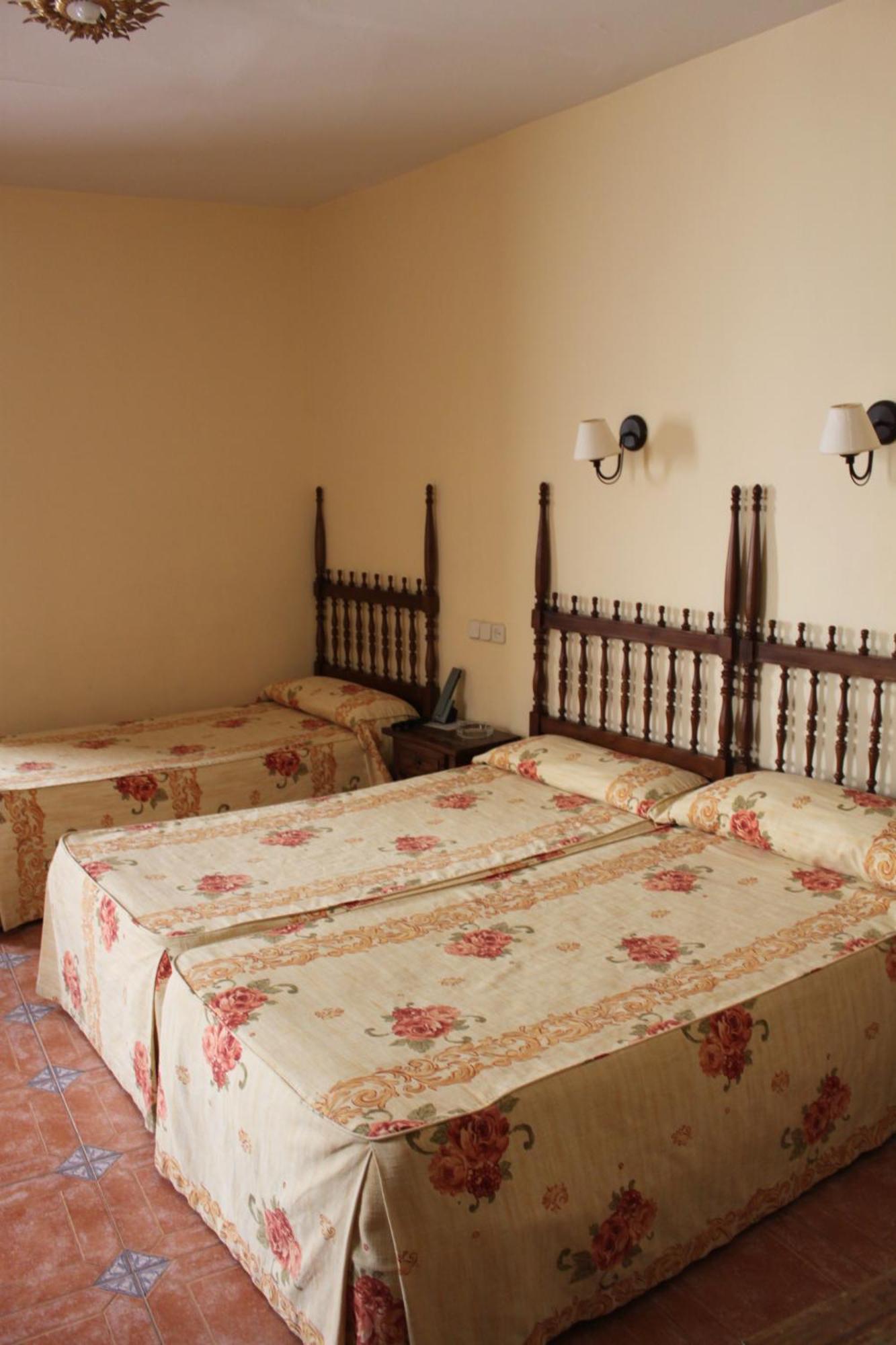 Hotel Rey Nino Ávila Dış mekan fotoğraf