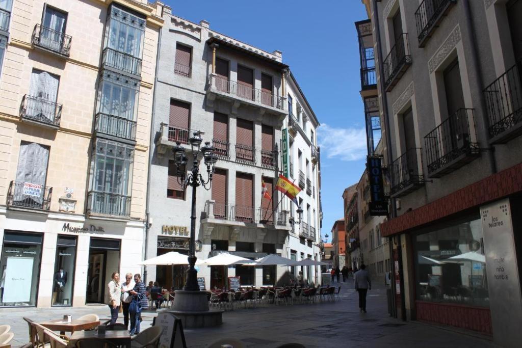 Hotel Rey Nino Ávila Dış mekan fotoğraf