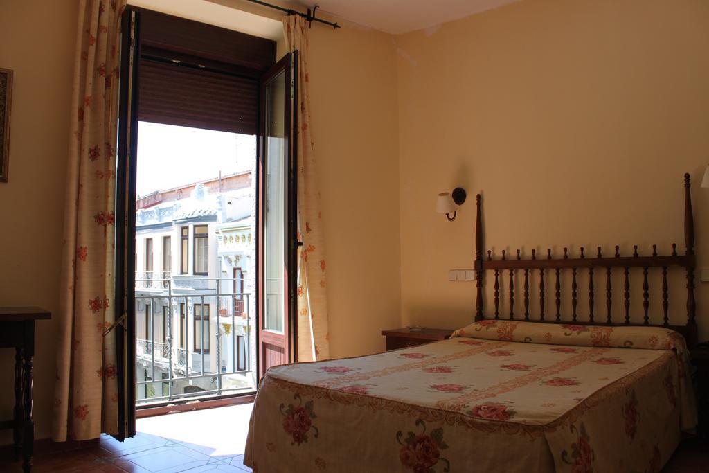 Hotel Rey Nino Ávila Dış mekan fotoğraf